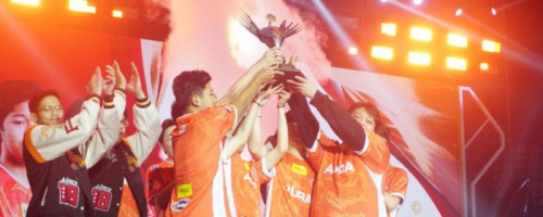 Kalahkan Rebellion, AURA Fire Juara Piala Presiden Esports 2023!